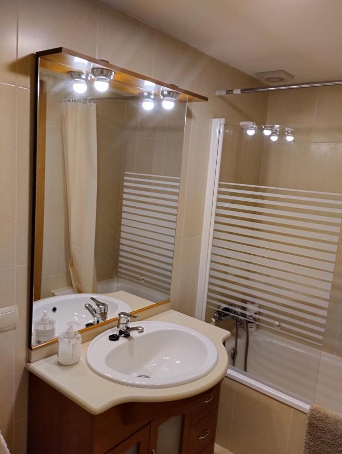 Apartamentos Canana De Vega Flix Экстерьер фото